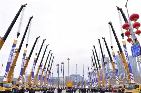 徐工，向全球輪式起重機第一發起沖擊