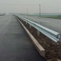 四川高速護(hù)欄