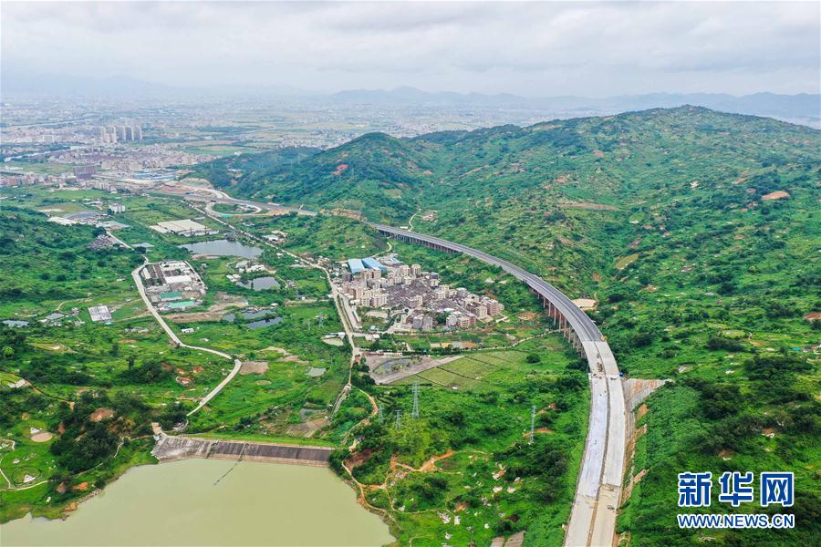 （經濟）（2）廣東：汕揭高速建設進展順利