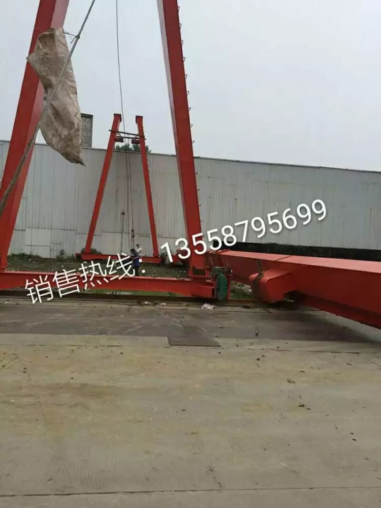 四川阿壩州龍門吊改造維修安裝