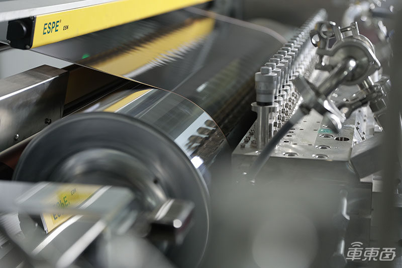 蔚來明年量產，寧德時代還需十年！揭秘固態電池量產之謎