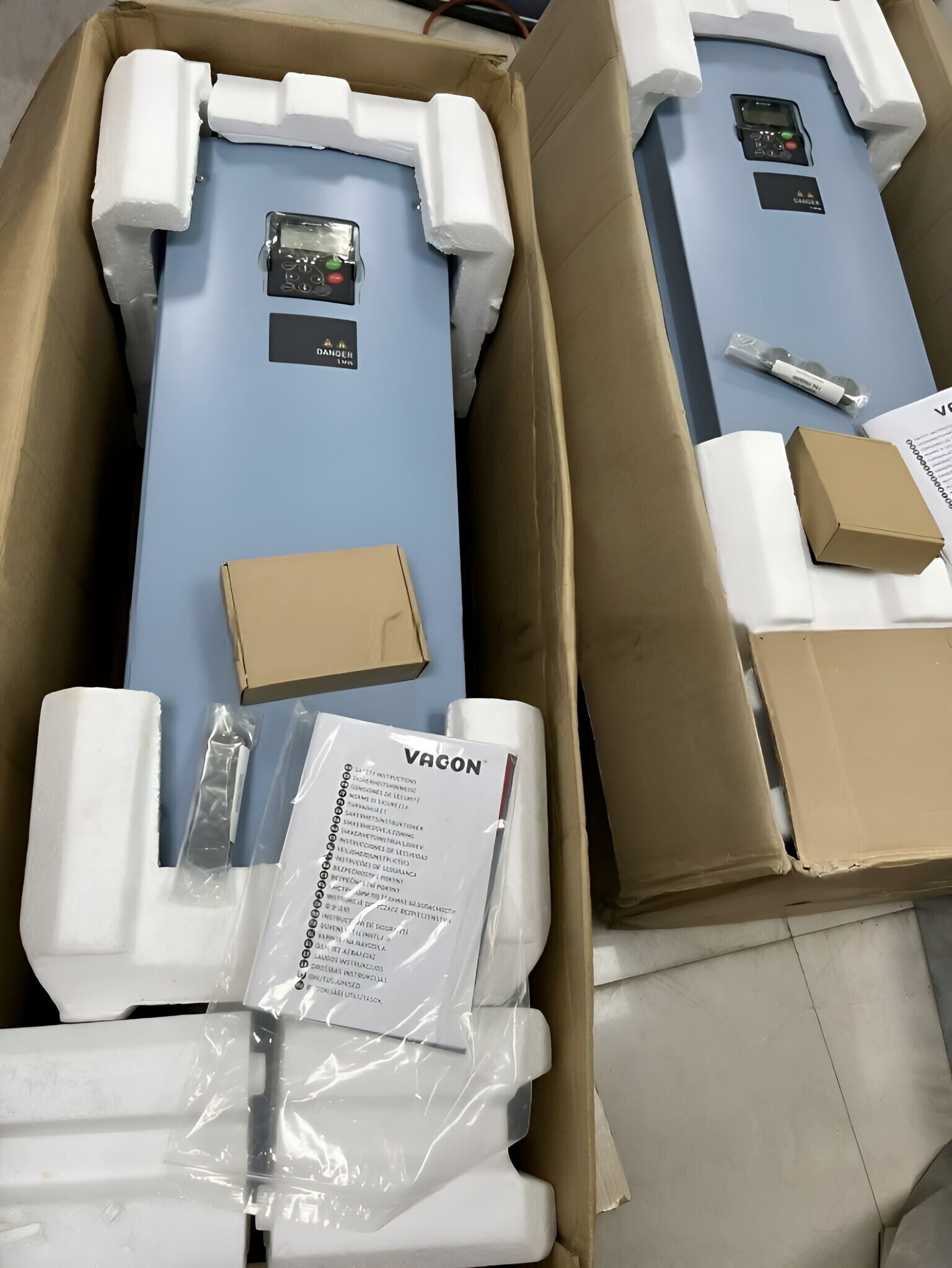 VACON 偉肯變頻器NXS00225全新原裝